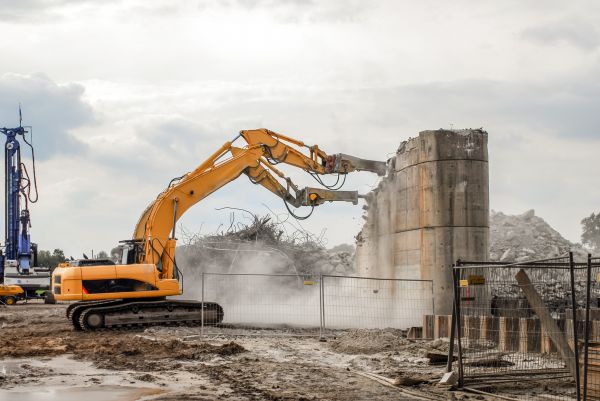 Silo Demolition in Columbus